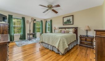 114 Manor Way, Alexandria Twp., NJ 08867