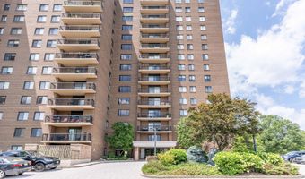 200 N PICKETT St 311, Alexandria, VA 22304