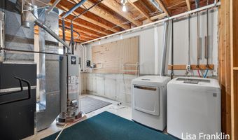 5541 Eric St, Allendale, MI 49401