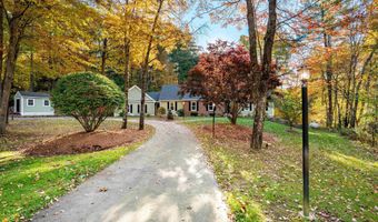 3 Chickadee Ct, Bedford, NH 03110