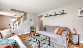 9 Norman St, Cumberland, RI 02864