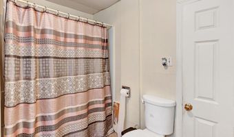 174-176 N Champlain St, Burlington, VT 05401