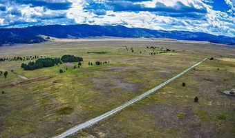 101 Sixty Ln, Cascade, ID 83611