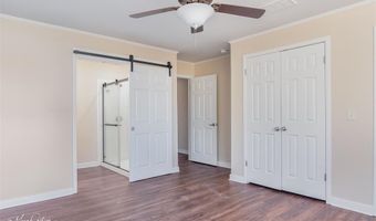 813 Dalzell St, Shreveport, LA 71104