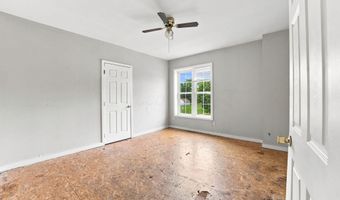 879 Sullivant Ave, Columbus, OH 43223