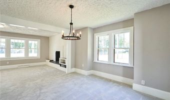 1102 Diagonal Rd, Akron, OH 44320