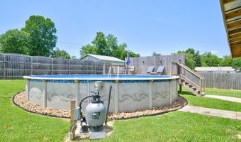 225 Peach St, Baxter, TN 38544