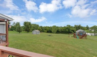 8244 SW Indian Hills Rd, Auburn, KS 66402