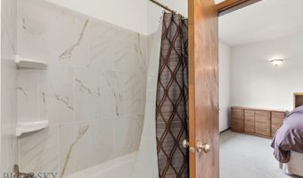 2525 Shatto Dr, Belgrade, MT 59714