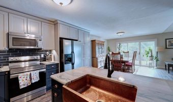 30117 Shady Oak Dr, Arkansas City, KS 67005