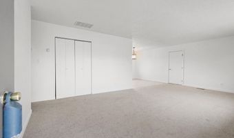 870 Sunset Dr, Fallon, NV 89406