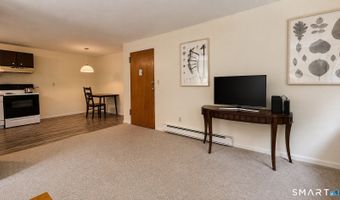 131 N Main St # 30 N Main St, Branford, CT 06405