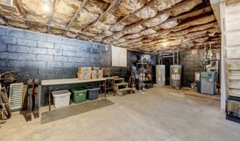52 Whitney Rd, Columbia, CT 06237