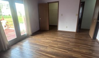 529 Meadows Edge Ln, Indianapolis, IN 46217