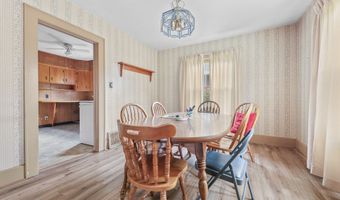 2195 Blenheim Ave, Alliance, OH 44601