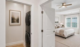 42110 WINNING GLORY Dr, Aldie, VA 20105