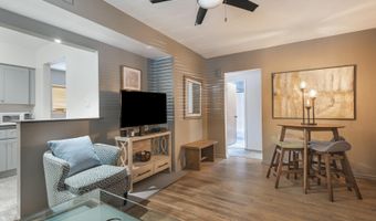 215 Carlisle Blvd NE, Albuquerque, NM 87106
