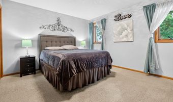 W6074 BLAZING STAR Drive, Appleton, WI 54915
