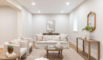84 Coggeshall Ave, Newport, RI 02840