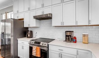 4063 Blue Jay St, Bay St. Louis, MS 39520