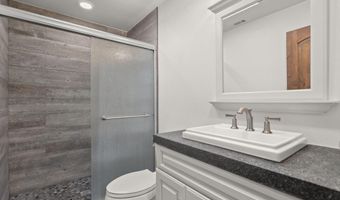 4315 Webb Rd, Anderson, CA 96007