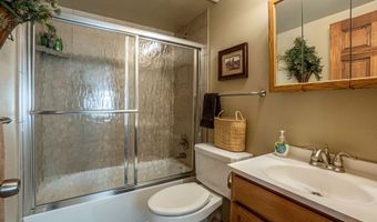 348 Crown Point Dr, Bellvue, CO 80512