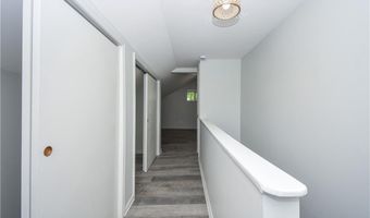 1706 SIMPSON St, Alexander City, AL 35010