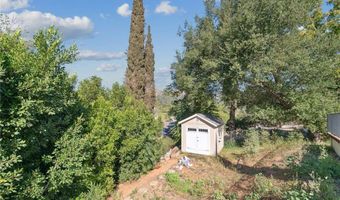 2220 Dippon Ln, Escondido, CA 92027