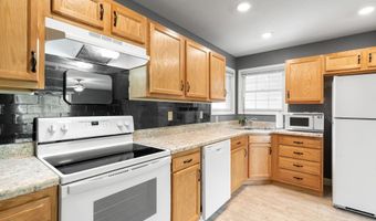 1354 E River Rd, Attica, IN 47918
