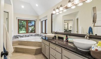 40032 N Trevino Ln, Antioch, IL 60002