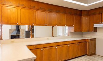 1058 S Berwick Ave, Basile, LA 70515