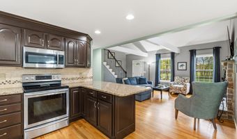 362 Turnpike Rd, Ashford, CT 06278