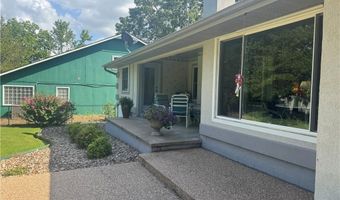 8 Merritt Dr, Bella Vista, AR 72714