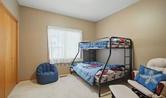 4942 Hemingway Dr, Ames, IA 50014