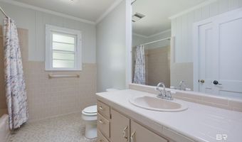 208 Beck St, Atmore, AL 36502