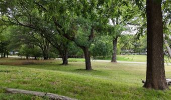 7074 Cherokee Trl, Weatherford, TX 76085