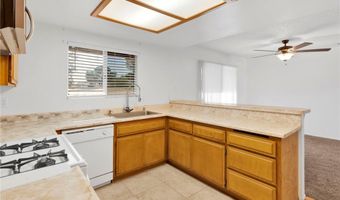 15498 Washoan, Apple Valley, CA 92307