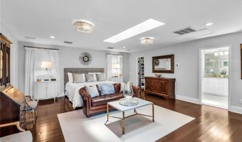 112 LAKEN Ln, Orlando, FL 32804