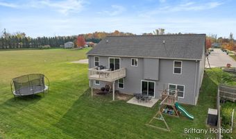5885 Farmview Dr, Allendale, MI 49401