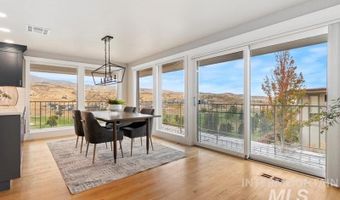 889 E Chardie Rd, Boise, ID 83702