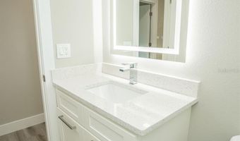 736 GRAN KAYMEN Way, Apollo Beach, FL 33572