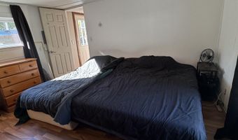 90 Sunset Cir, Campton, NH 03223