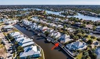 625 MIRABAY Blvd, Apollo Beach, FL 33572