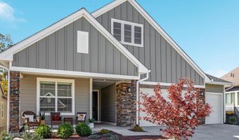 144 COWBIRD St, Lake Frederick, VA 22630