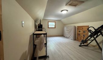 6 Maple Dr, Abbot, ME 04406