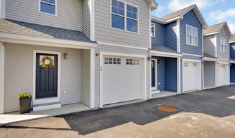 5 Dumaine Ave N, Nashua, NH 03063