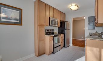 304- F HILLTOP Ln, Annapolis, MD 21403