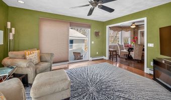 22 Mcrayne Hill Rd, Billerica, MA 01821