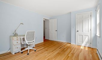 6 Winterberry Dr, Amherst, NH 03031