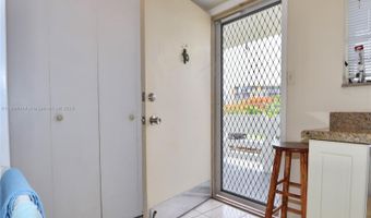 3020 Marcos Dr S208, Aventura, FL 33160